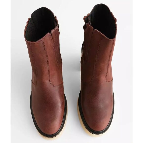 Free People $188 James Chelsea Boots Leather Cherry Chocolate sz 40 US 9 - Picture 14 of 14